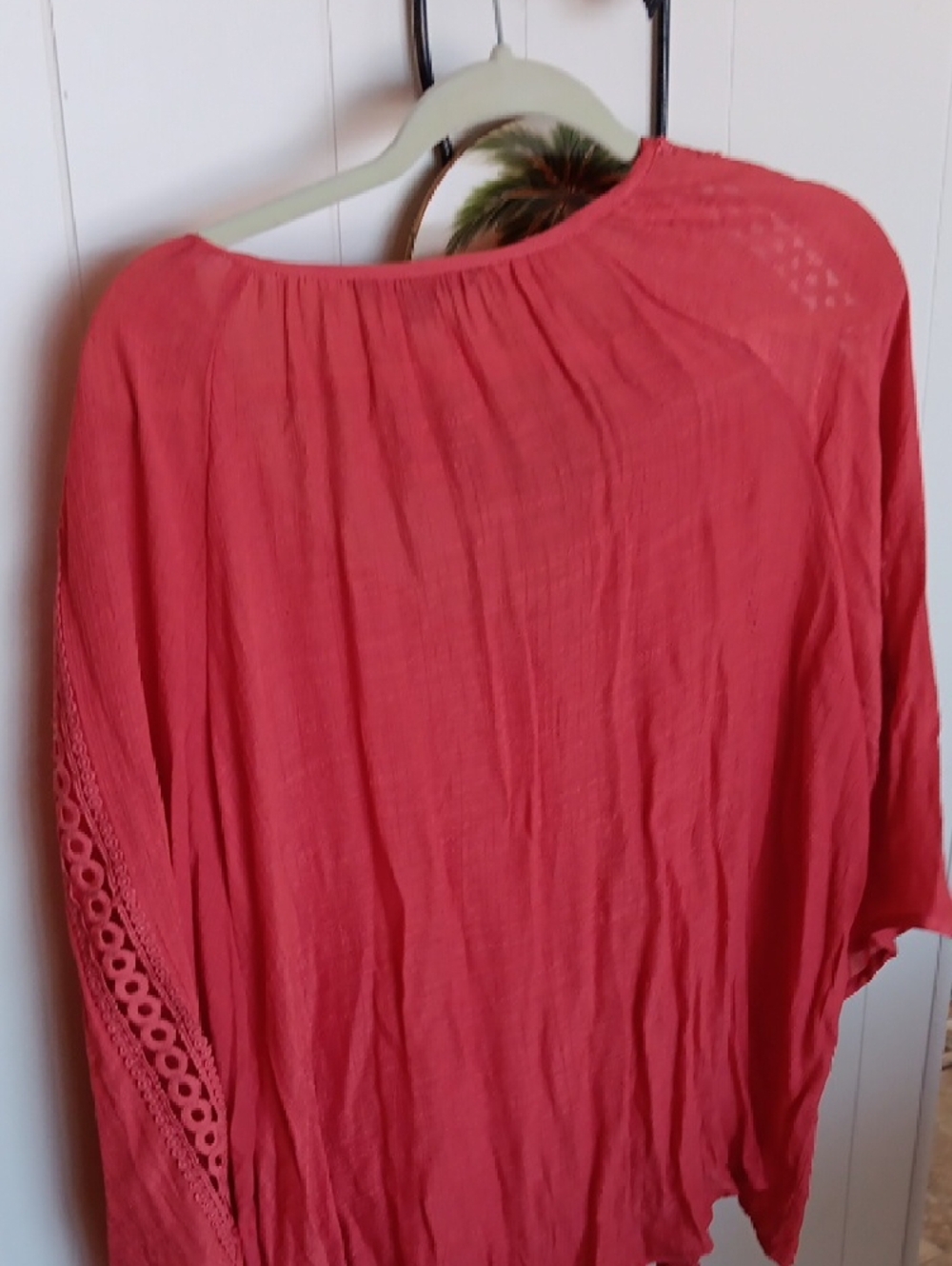 Zac & Rachel Coral Crochet-Trim Peasant Top 2x - Picture 5 of 5